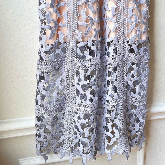 Elliatt Tingle Floral Crochet Lace Overlay Midi Dress Lilac Grey Purple Nude M - Picture 12 of 16